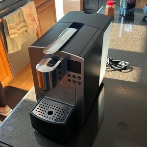 Starbucks Verismo K-fee Maker